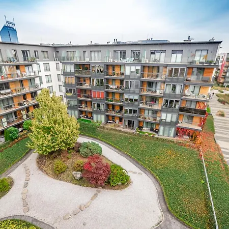 Bulwar Kurlandzki Vistula Krakau