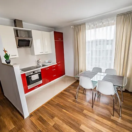 Bulwar Kurlandzki Vistula By Bookinghost Appartement