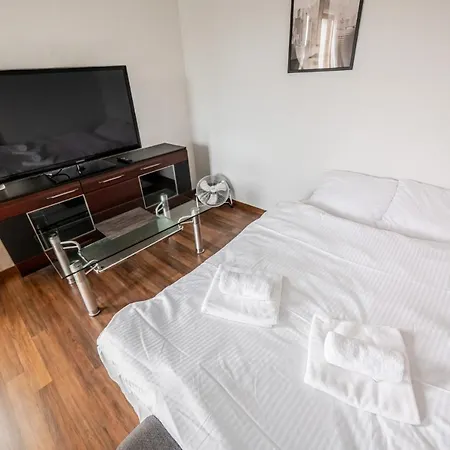 Apartment Bulwar Kurlandzki Vistula Krakau